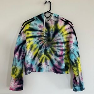 💖Tie dye Adidas cropped hoodie Small💚